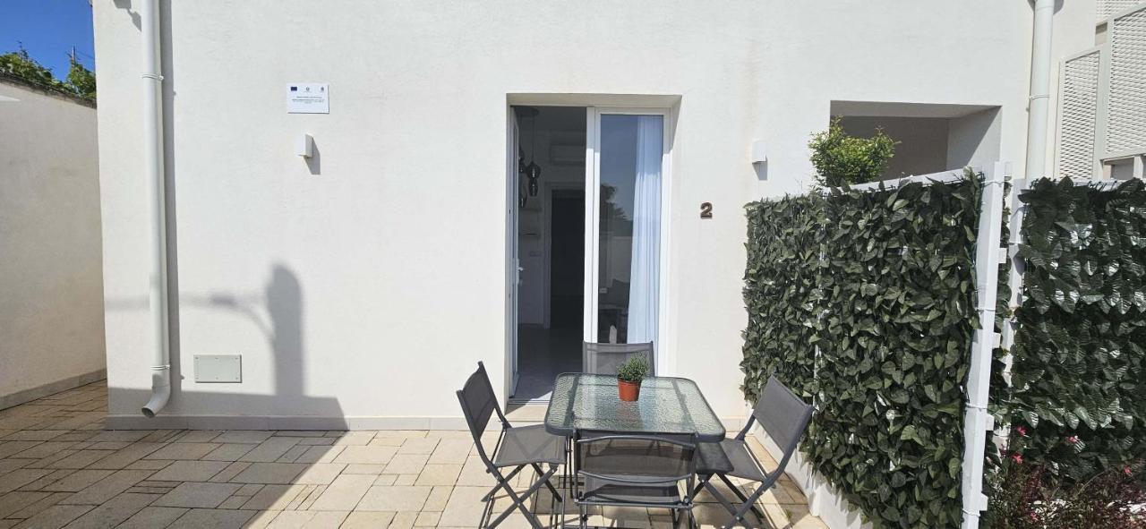 Diletta'S Residence سانت إيزيدورو المظهر الخارجي الصورة