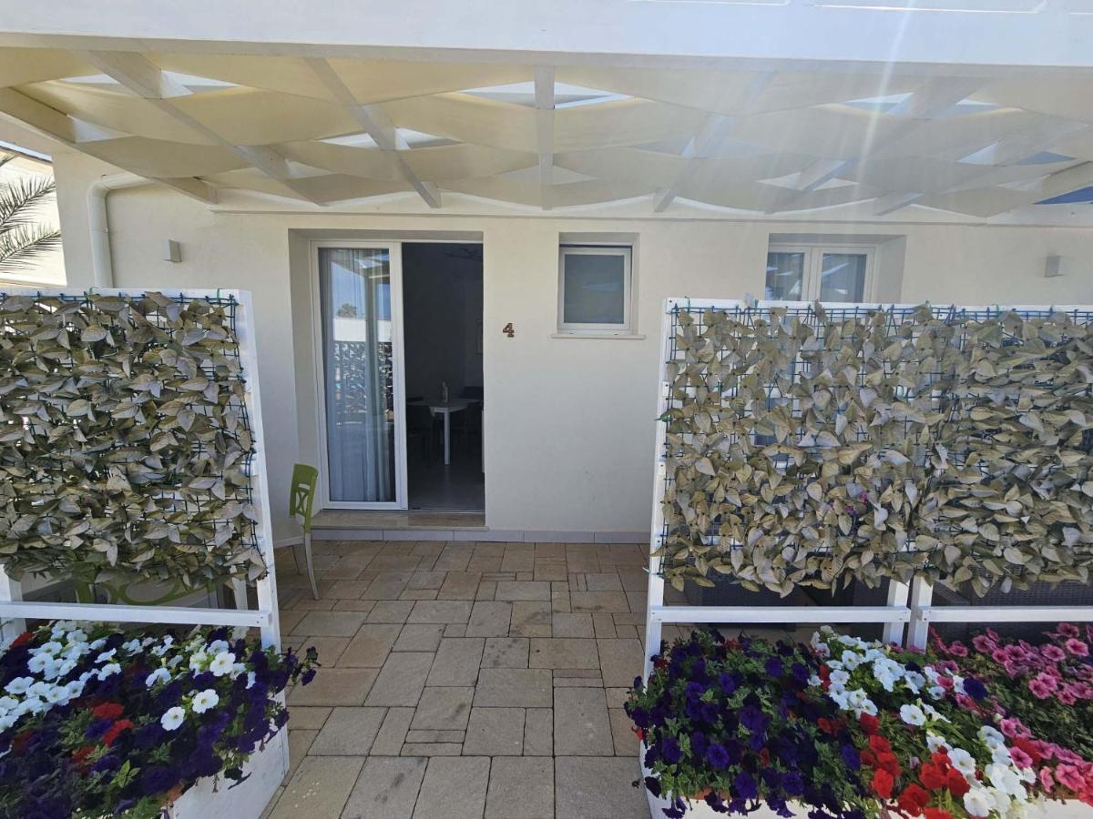 Diletta'S Residence سانت إيزيدورو المظهر الخارجي الصورة