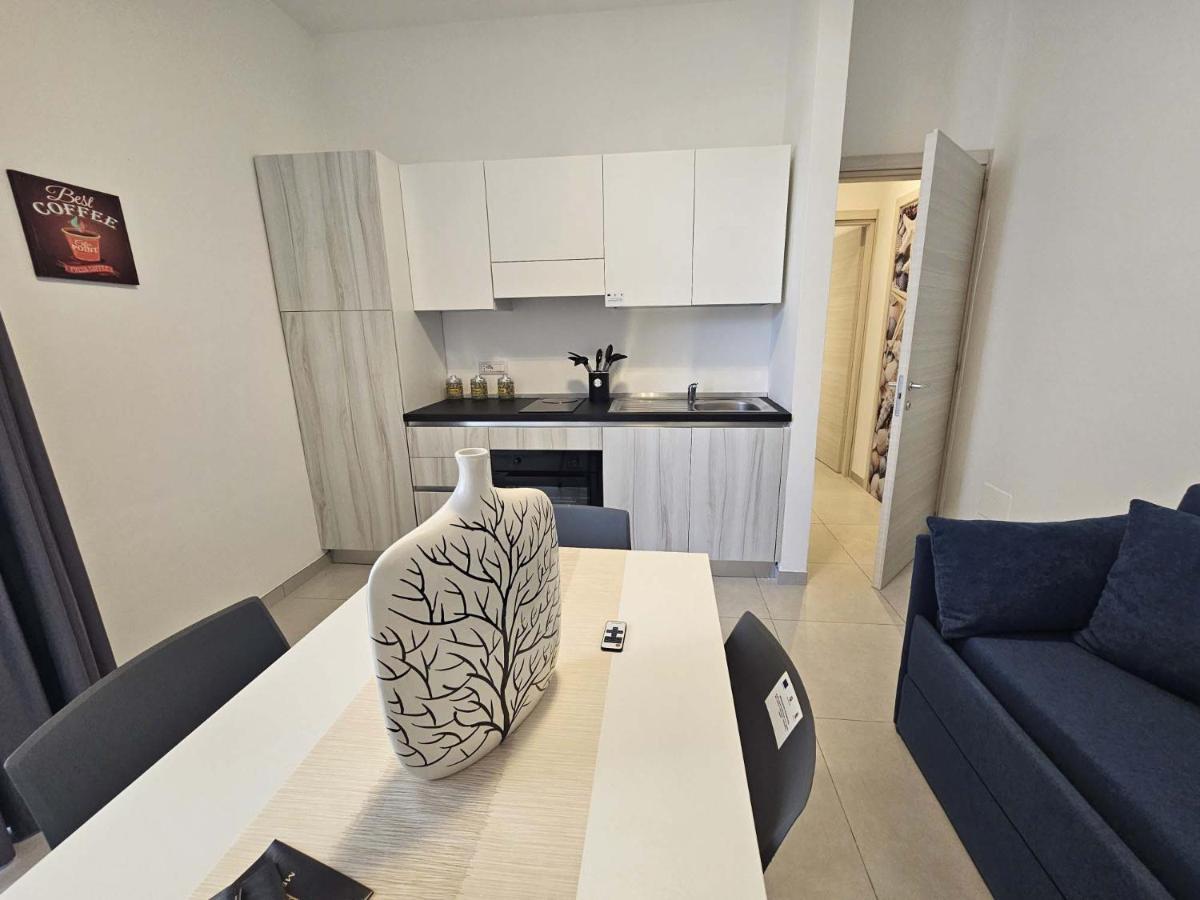 Diletta'S Residence سانت إيزيدورو المظهر الخارجي الصورة